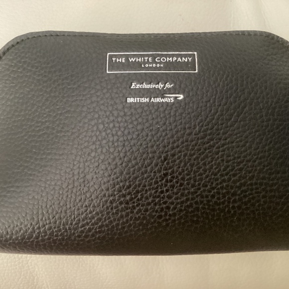 Amenity Kit British Airways The White Company Business Class  SEALED NEW - Picture 1 of 3